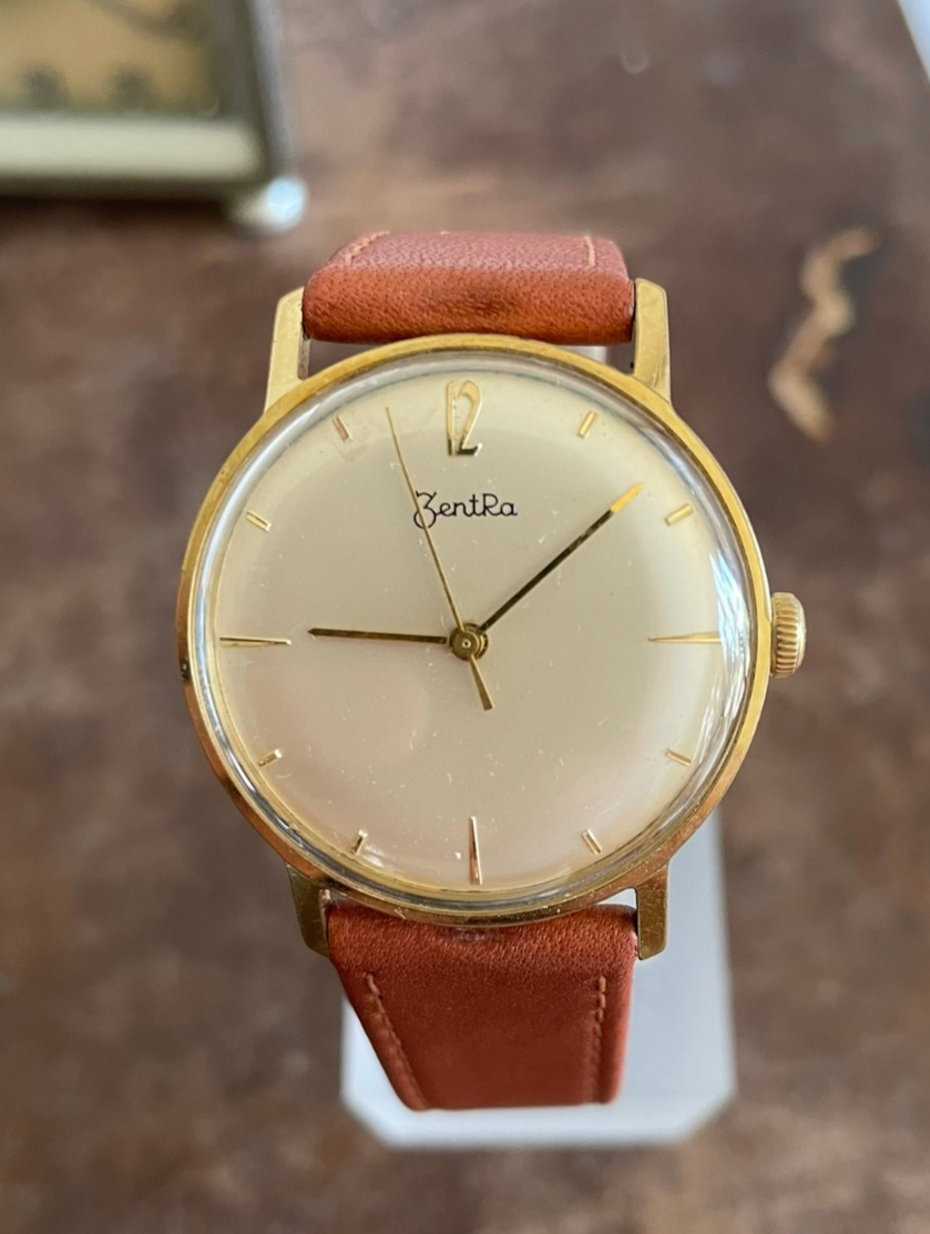 Vintage ZENTRA 60er/70er Jahre mechanisch, ähnl Junghans NOS