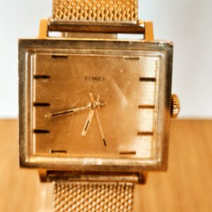 TIMEX TANK Mechanische Vintage Herrenuhr